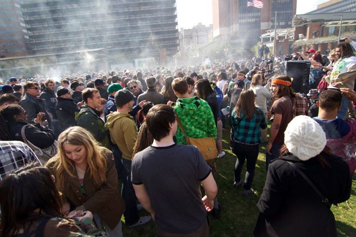 11825_552026034849239_560104071_n