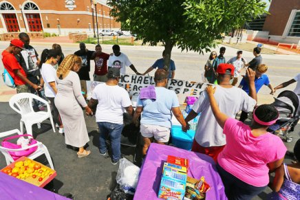 Philly pastors marching in Missouri hit with tear&nbsp;gas