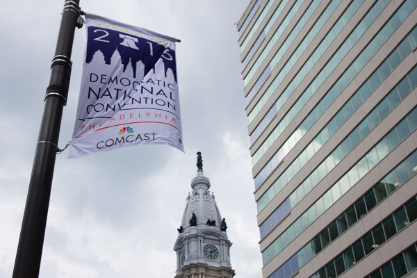 08July16_DNCSignsCenterCity_EngelSmith_3