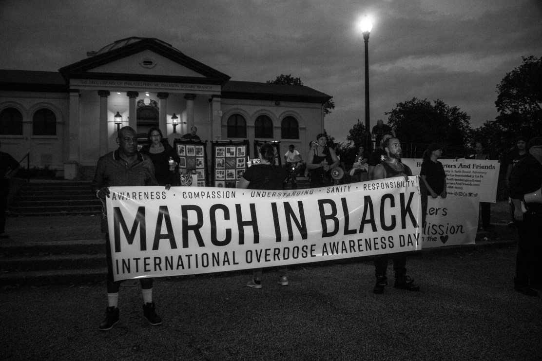 MARCHFOROVERDOSEAWARNESS17 (19 of 1)