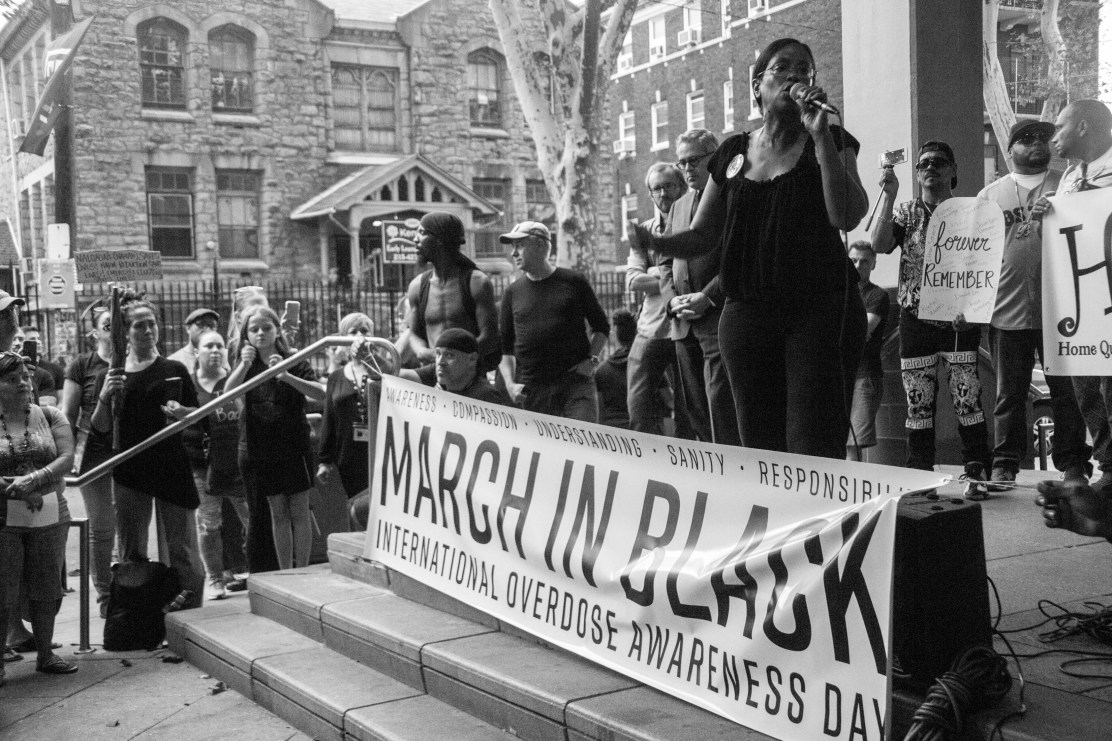 MARCHFOROVERDOSEAWARNESS17 (28 of 1)